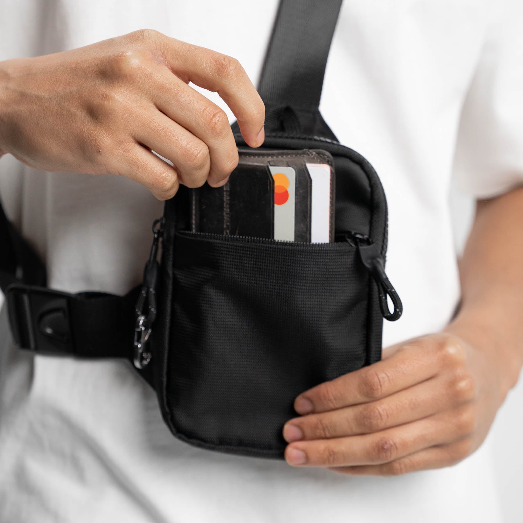 RFID blocking fabric lining to protect your valuables